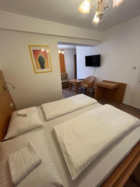 City Hotel Post 14 Braunau am Inn Εξωτερικό φωτογραφία